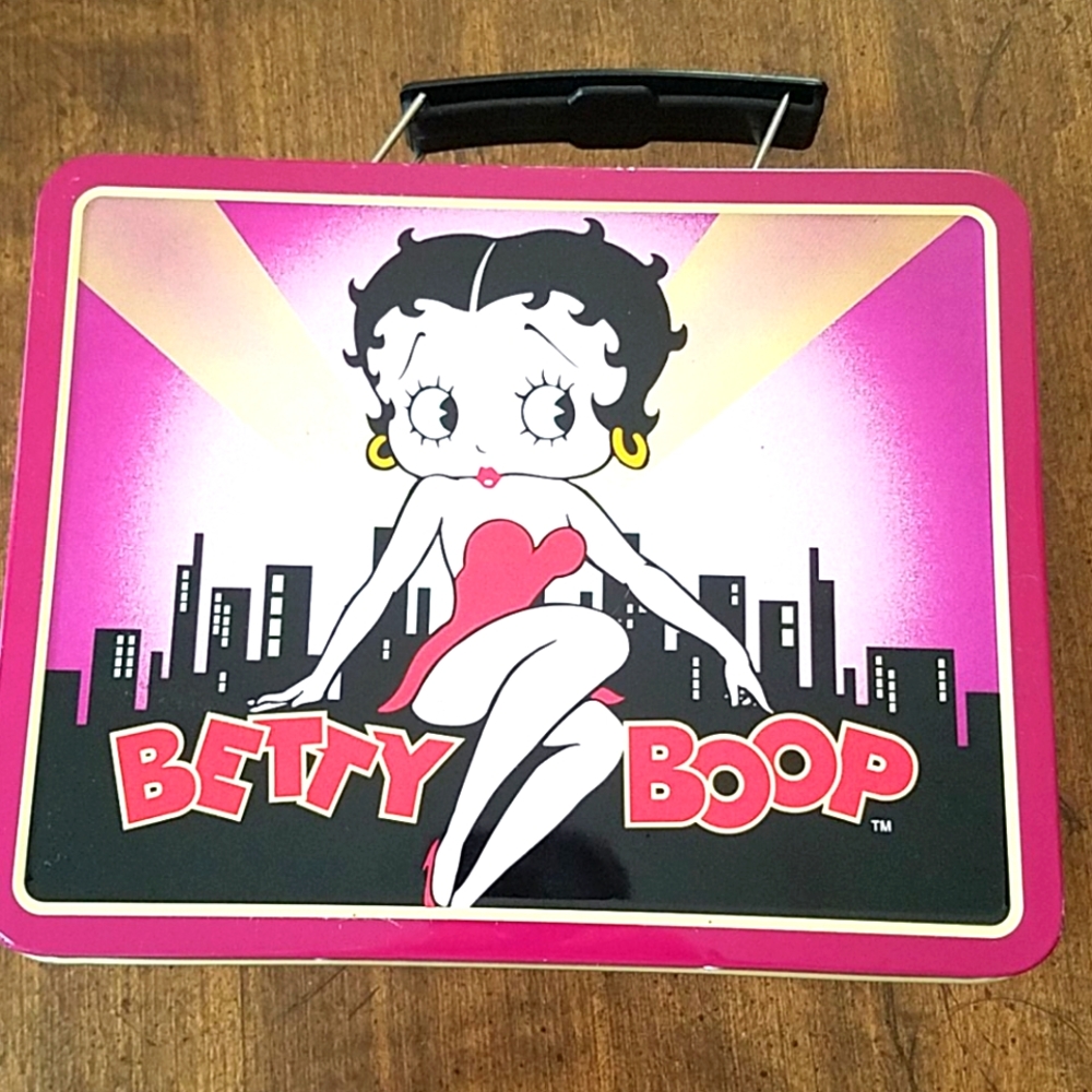 Vintage 1999 Betty Bop Lunch box